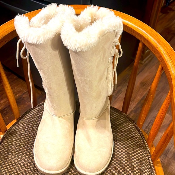 Women’s Makalu Boots - Picture 1 of 4